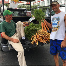 vendor-dennis-guarino-220x220.jpg